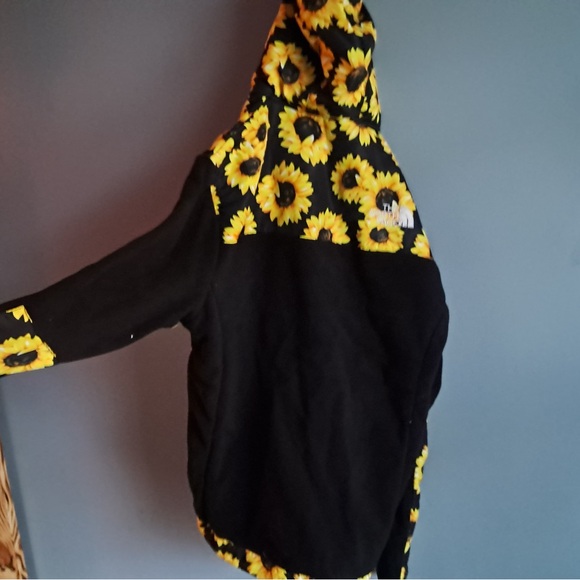 The North Face Black and Yellow Sunflower Jacket - Picture 4 of 8